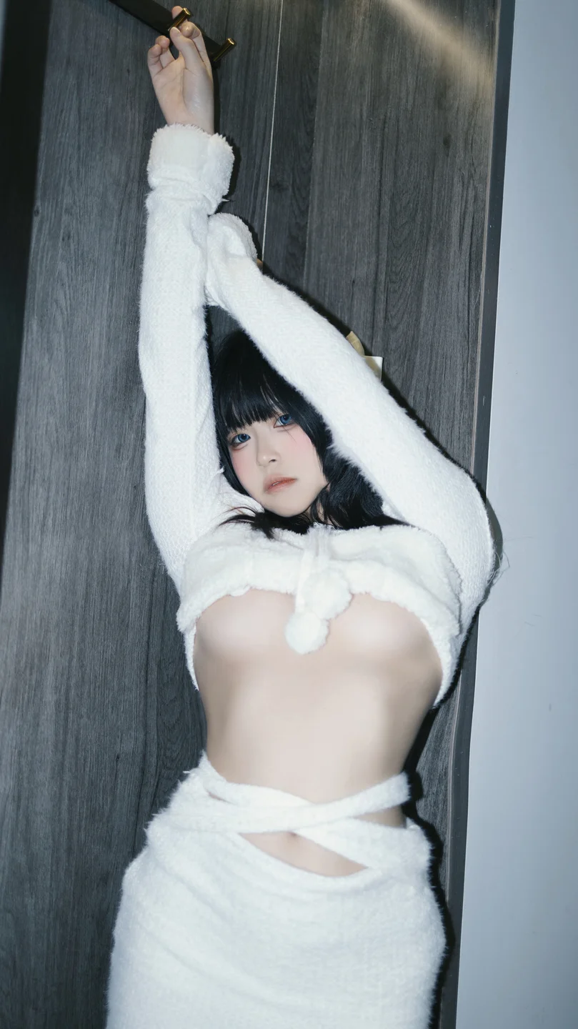 渡久山 - No.003 白色毛茸茸 [46P-274MB] tg@simisebaisi 【丝足阁】005.webp